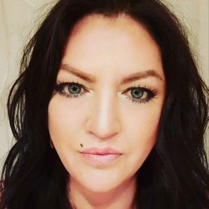 Meet your Posher, Stephenie